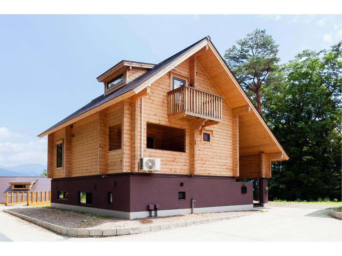 Wadano Woods By Hhg
