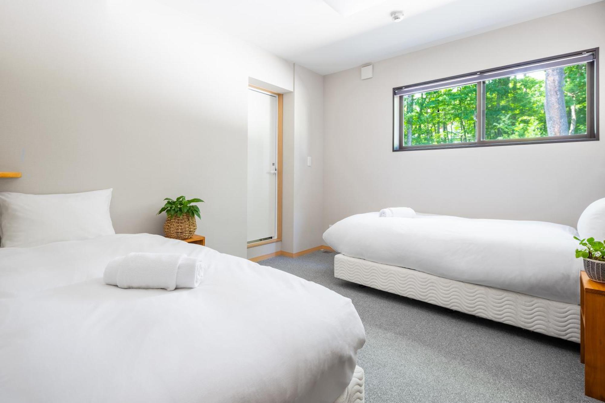 Wadano Woods By Hhg *
